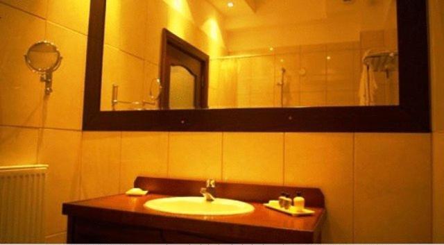 אמינטיו Ateron Suites Hotel & Spa חדר תמונה