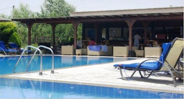 אמינטיו Ateron Suites Hotel & Spa מראה חיצוני תמונה